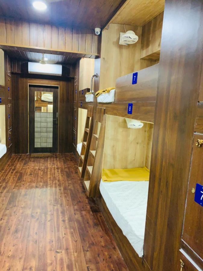 City Stay Ac Deluxe Hostel Маргао Экстерьер фото